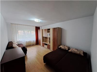 Apartament cu 3 camere, mobilat si utilat, situat in cartierul Zorilor!